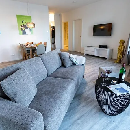 Hafenspitze App 02 *